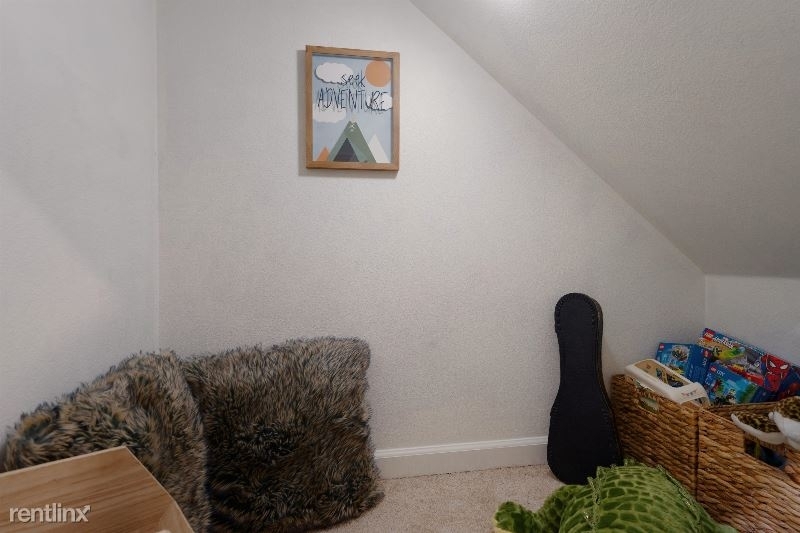 2401 Cactus Ave. - Photo 17