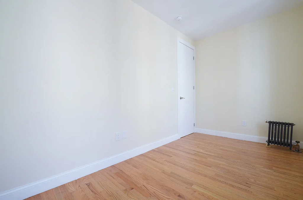 505 West 135th Street - Photo 3