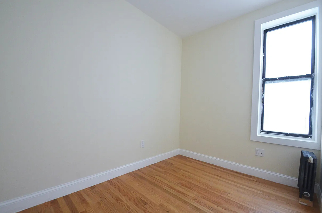 505 West 135th Street - Photo 6