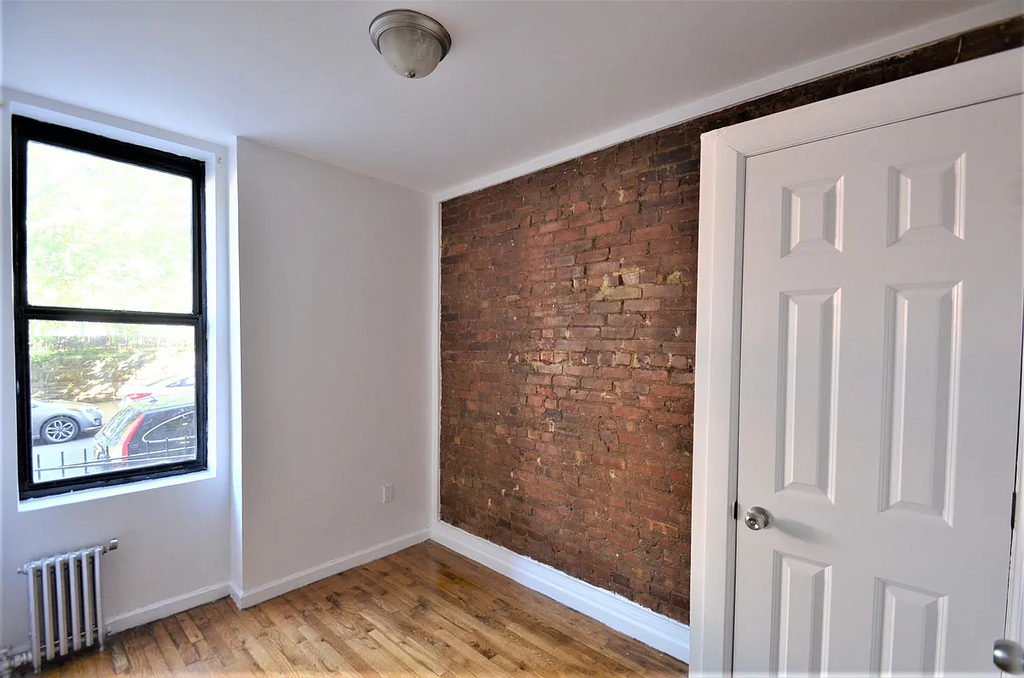 516 West 136th Street - Photo 6