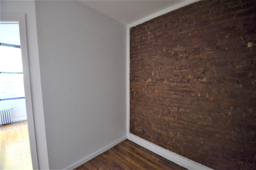 516 West 136th Street - Photo 3