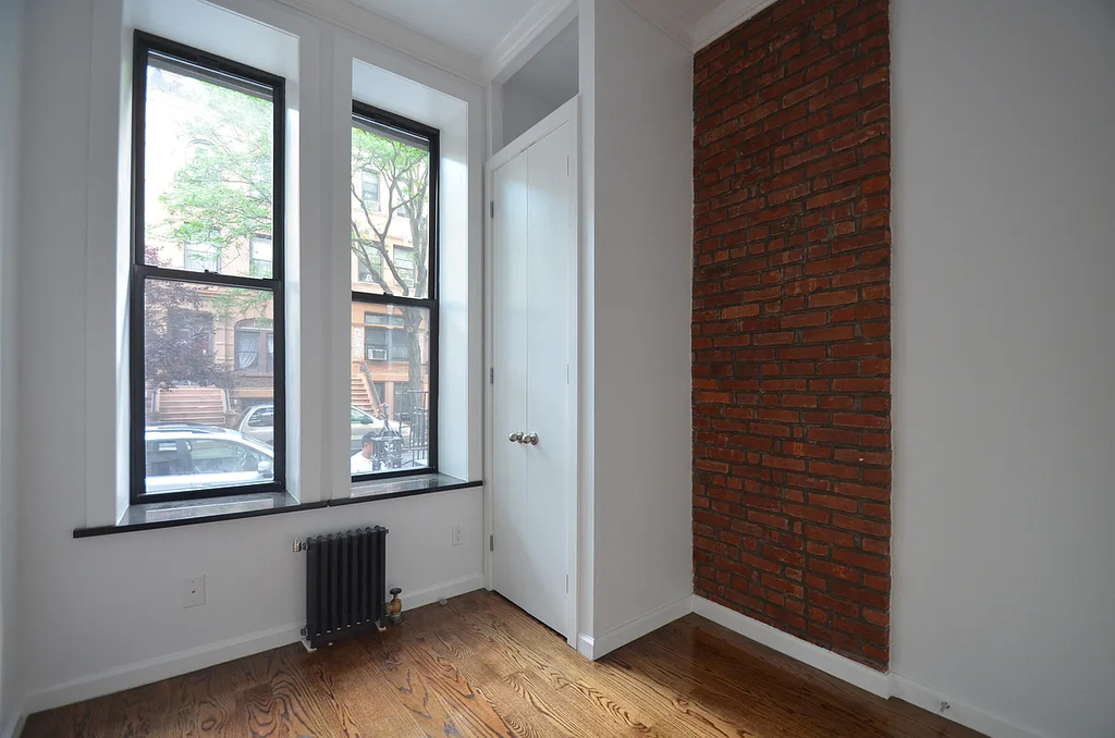 522 West 148th Street - Photo 2