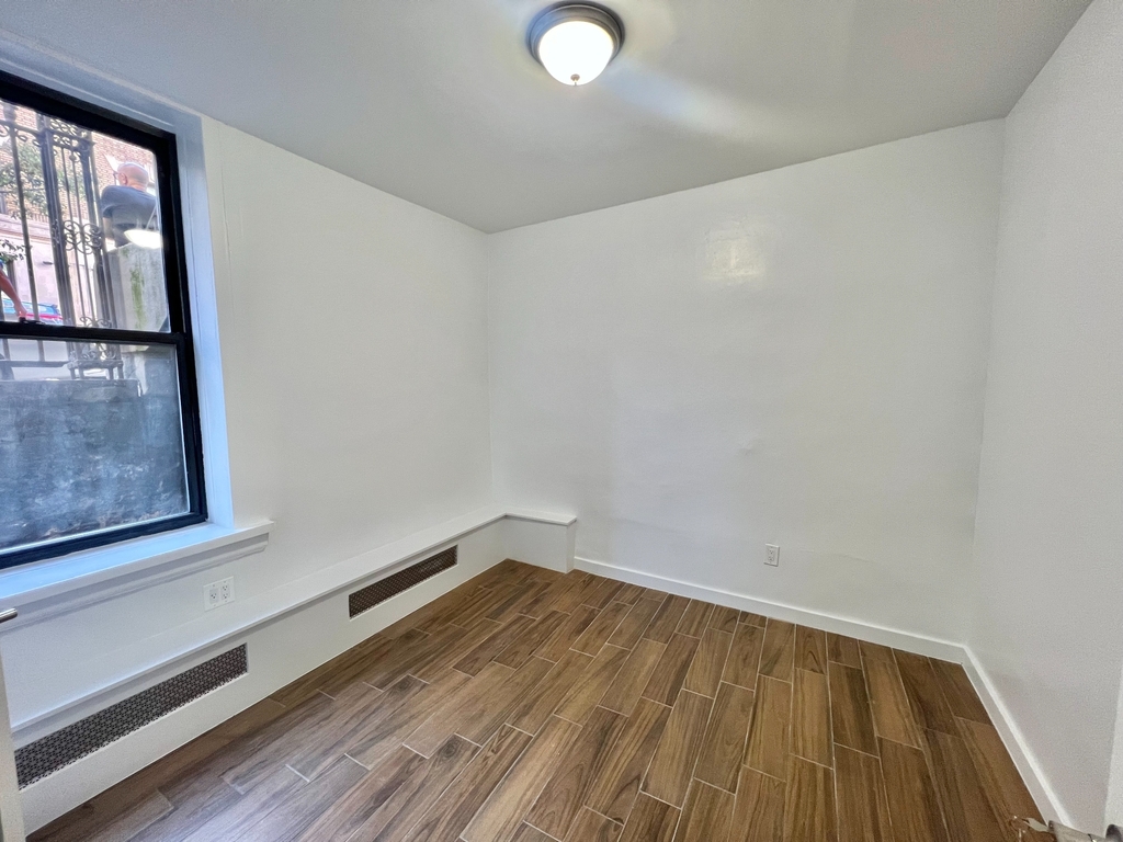 511 West 184th Street - Photo 2