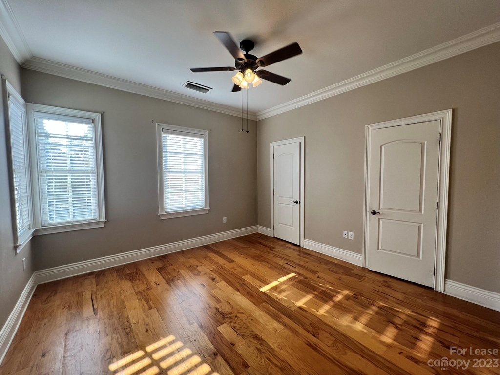 21031 Catawba Avenue - Photo 18