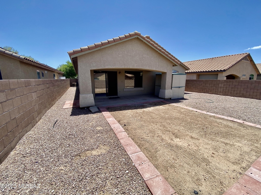 10477 E Rose Hill Street - Photo 21