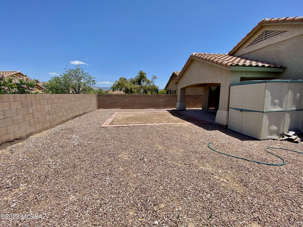 10477 E Rose Hill Street - Photo 24