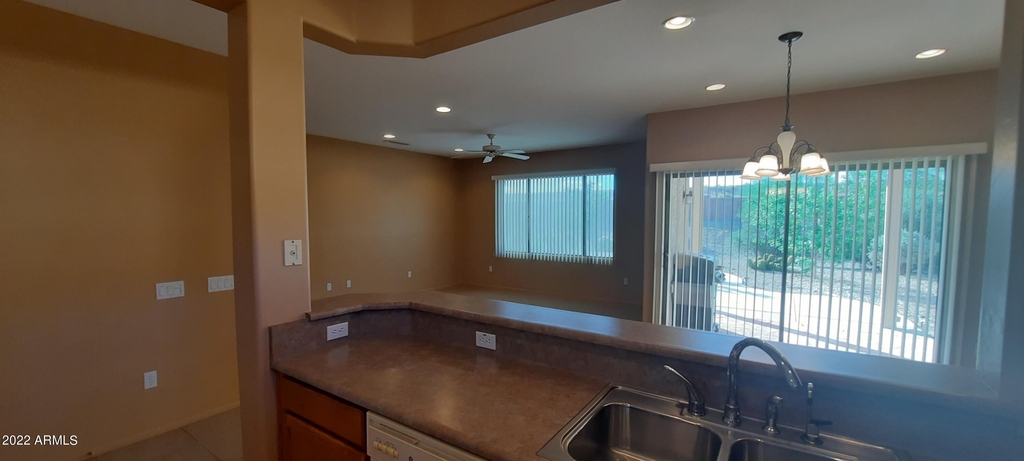 20912 N Canyon Whisper Drive - Photo 3