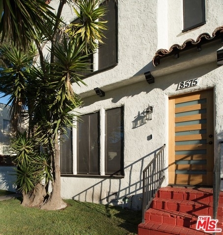 8575 Horner St - Photo 2