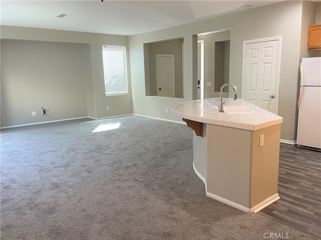 32584 Wildflower Drive - Photo 2