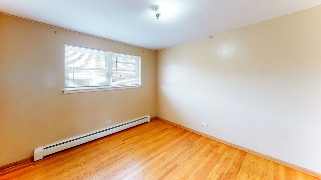 5607 W Irving Park - Photo 7