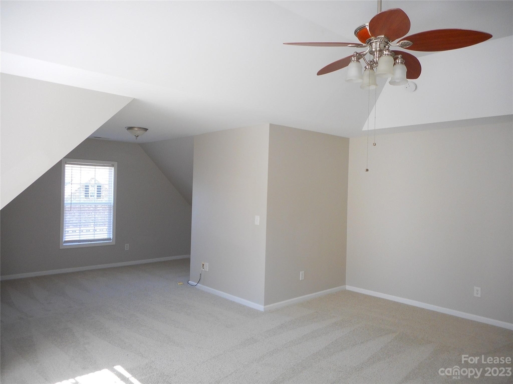 6226 Hermsley Road - Photo 26