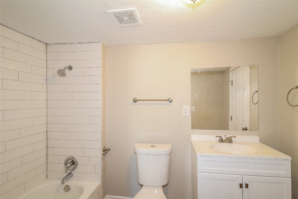 3718 Nw 11th Street - Photo 11