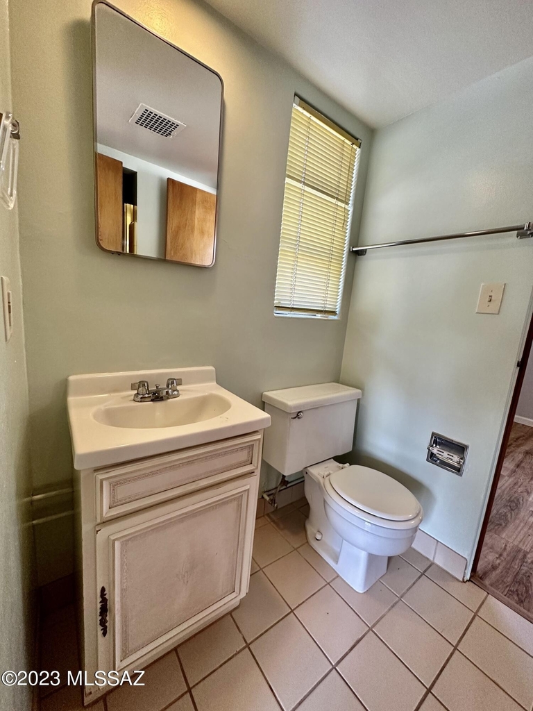 3439 E Hawthorne Street - Photo 13