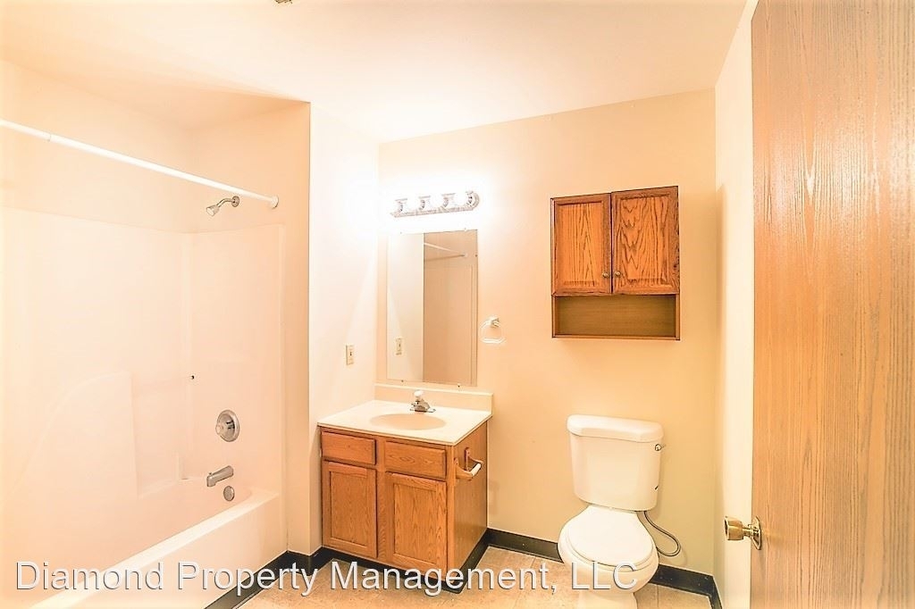 251 Fox Lane - Photo 6