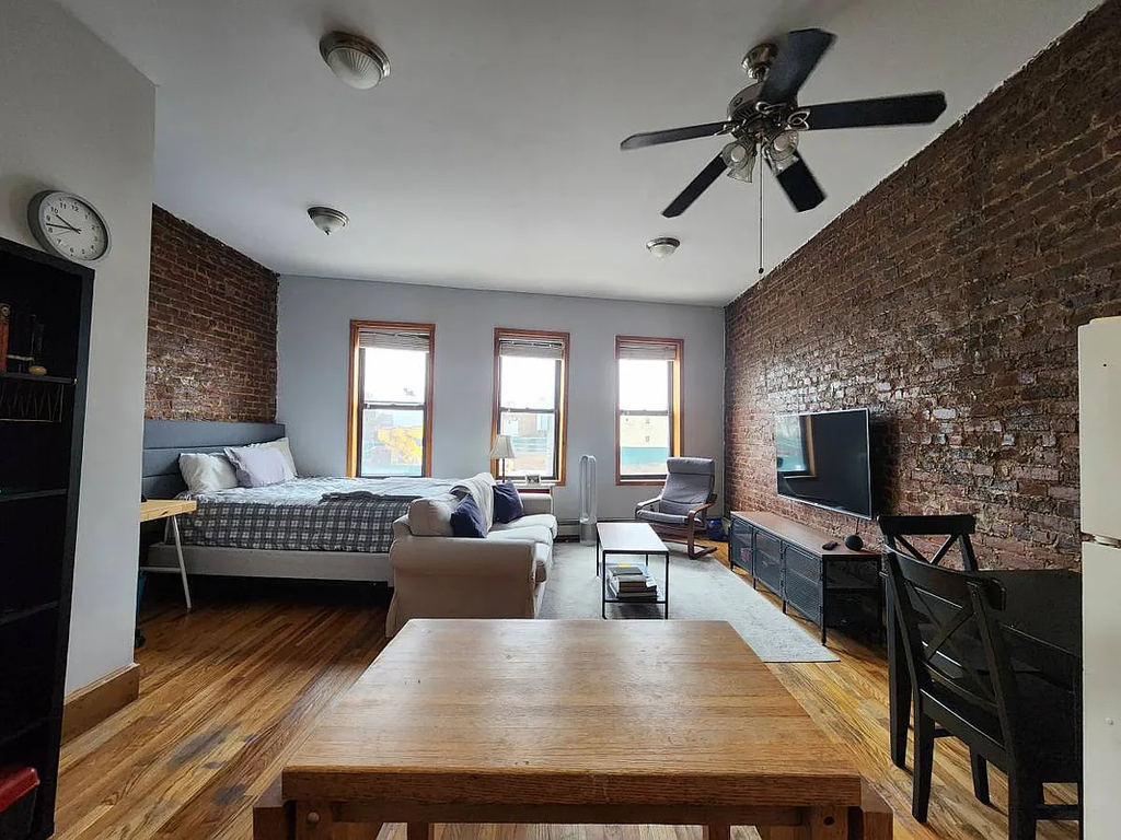 6733 3rd Avenue - Photo 3