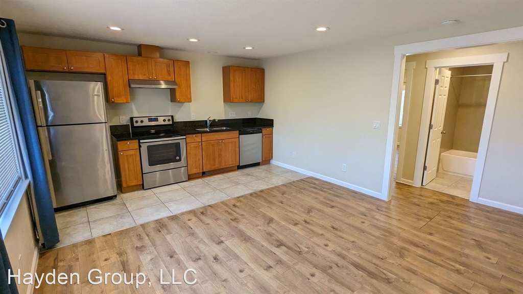 3103 Pacific Ave - Photo 1