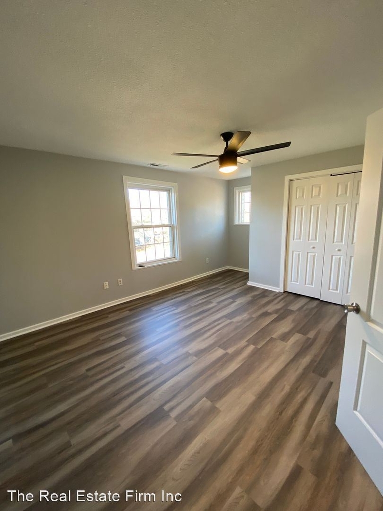 4010 W Martin Mill Pike - Photo 12