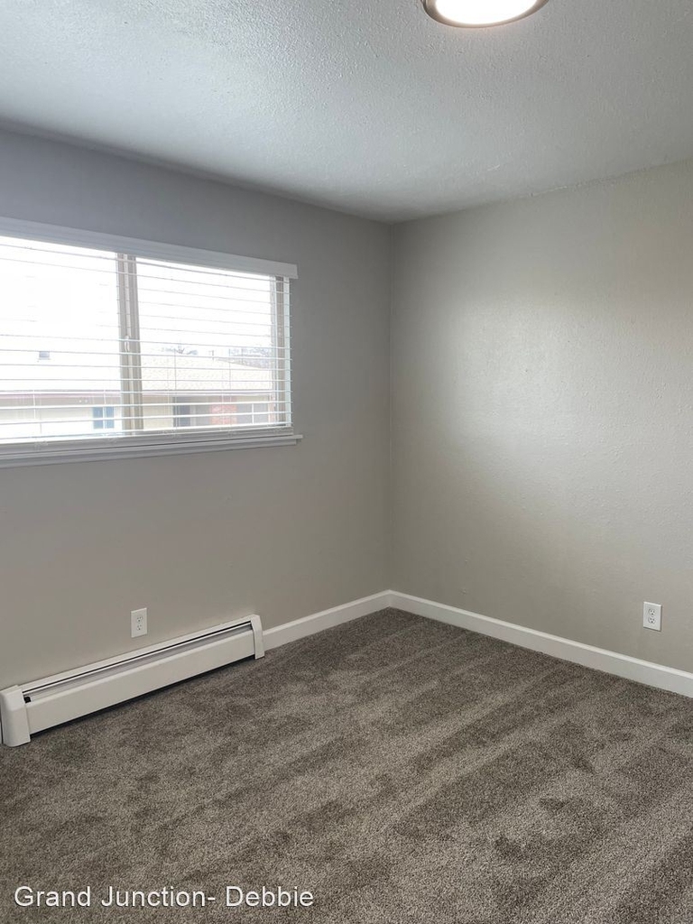 1030 Teller Ave - Photo 5