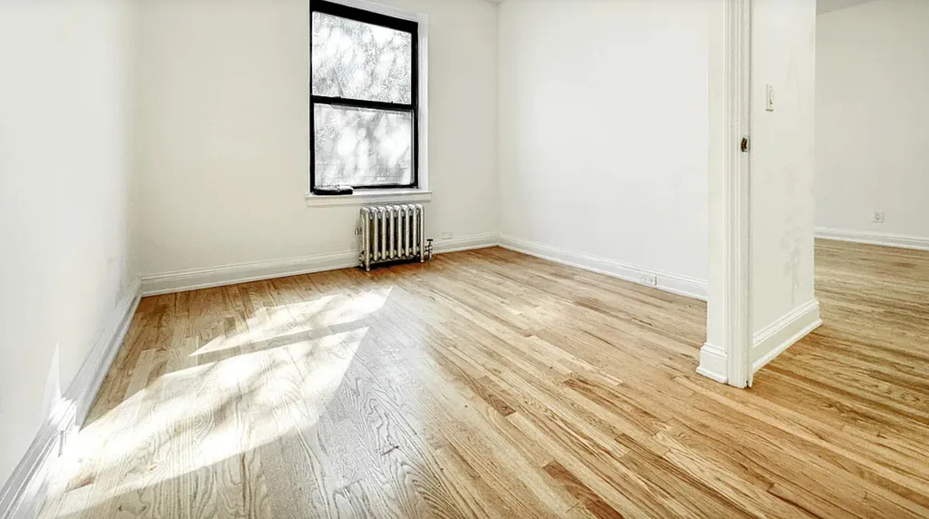 405 west 49th Street  - Photo 5