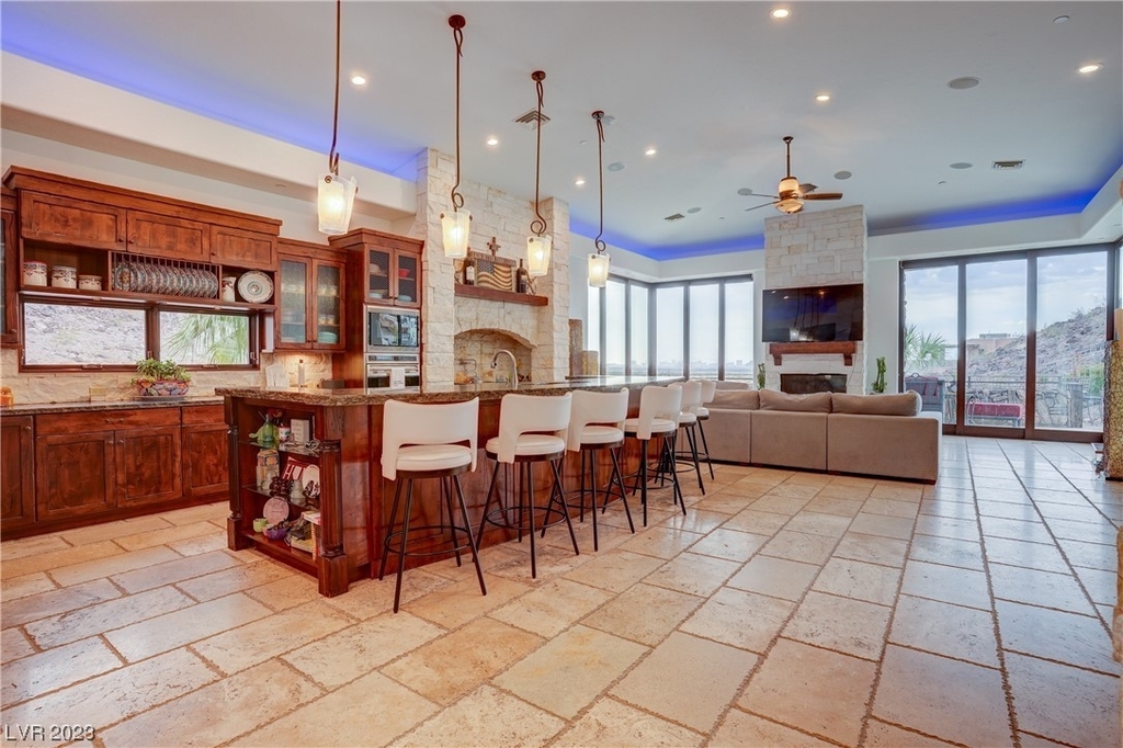 1608 Liege Drive - Photo 2
