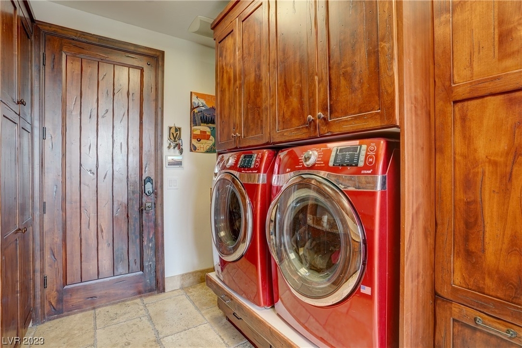 1608 Liege Drive - Photo 18