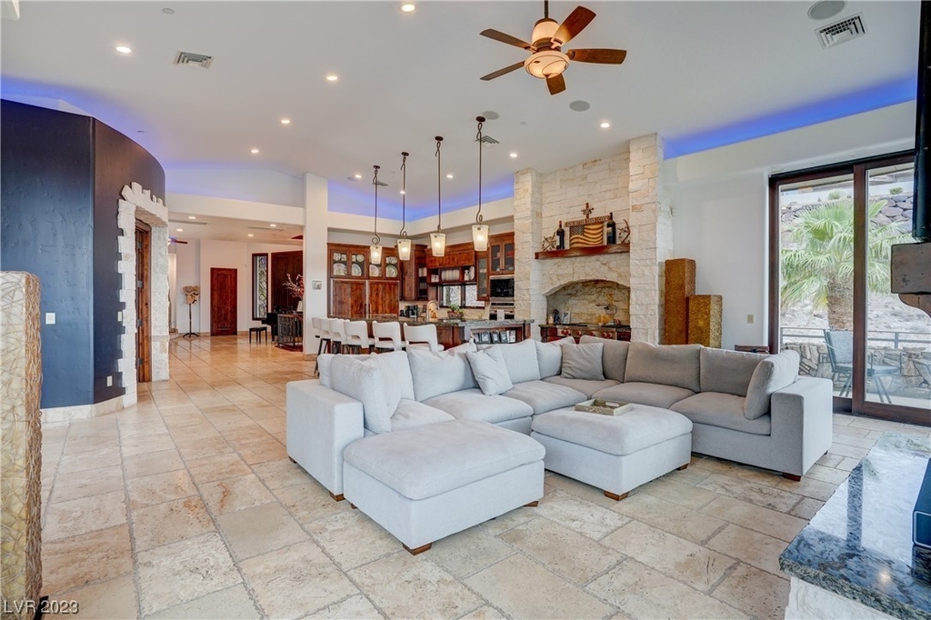 1608 Liege Drive - Photo 8