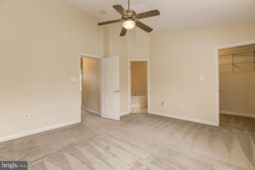 10263 Magnolia Grove Drive - Photo 2