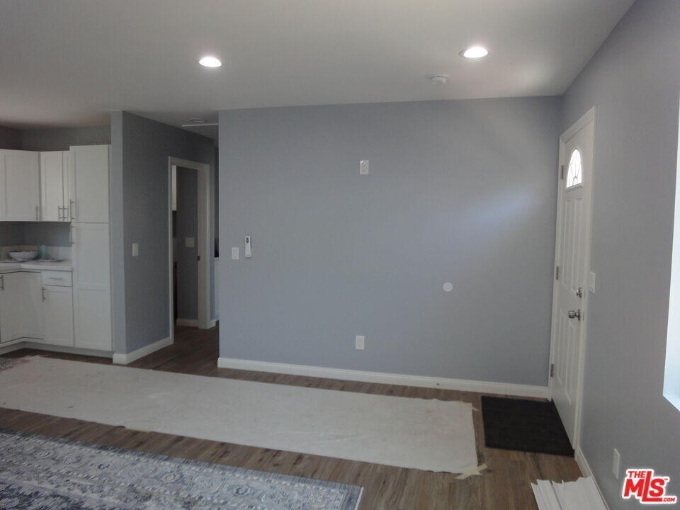 1151 Royal Avenue - Photo 5