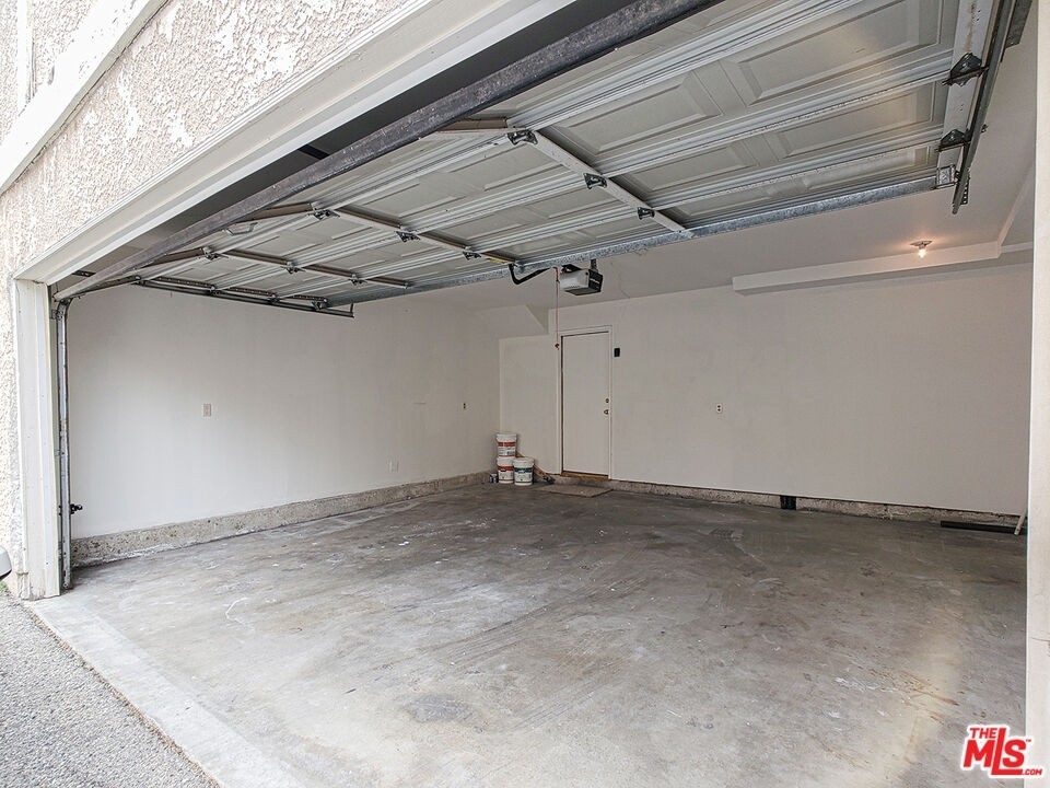 17200 Roscoe Blvd - Photo 20
