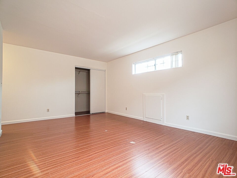 17200 Roscoe Blvd - Photo 13