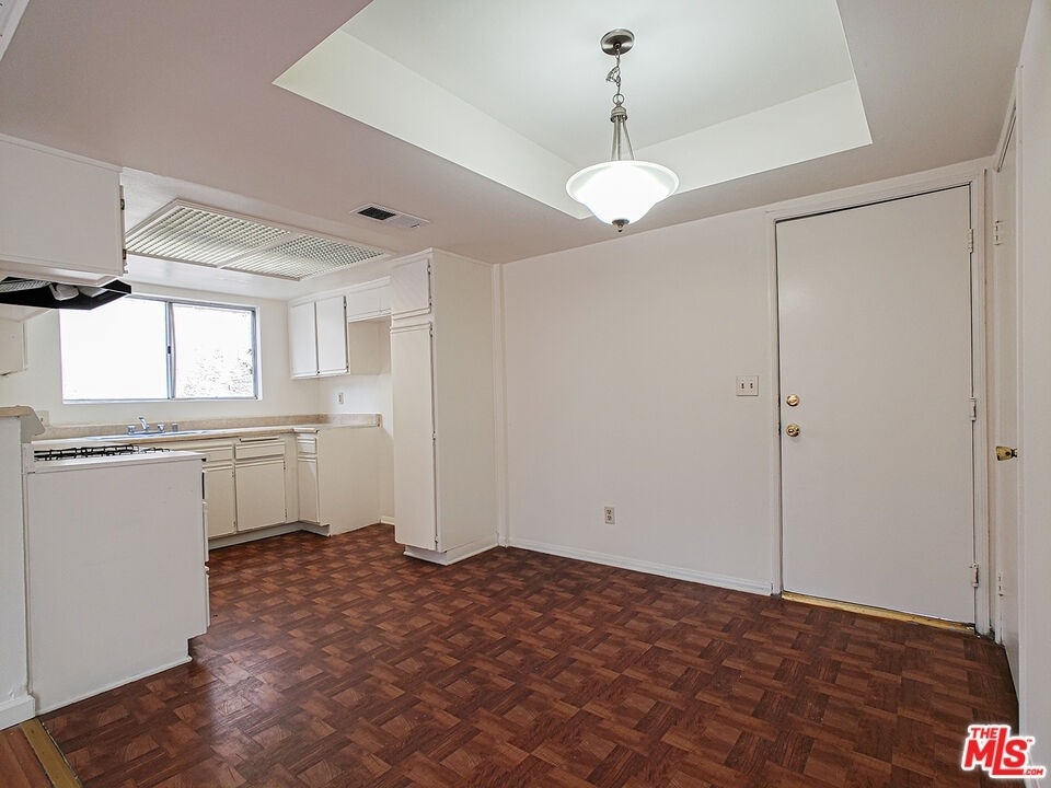 17200 Roscoe Blvd - Photo 6