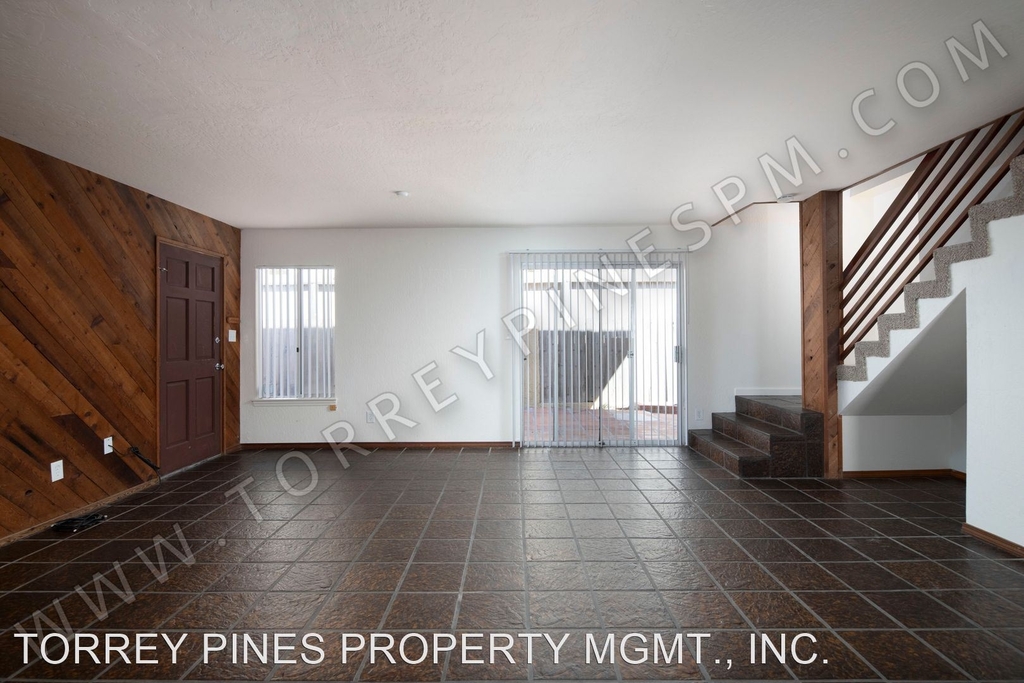 3701 Yosemite Street - Photo 0