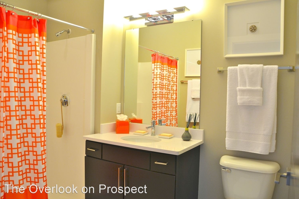 2217 N. Prospect Avenue - Photo 2