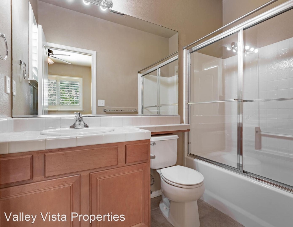 648 W Fontaine Lane - Photo 21