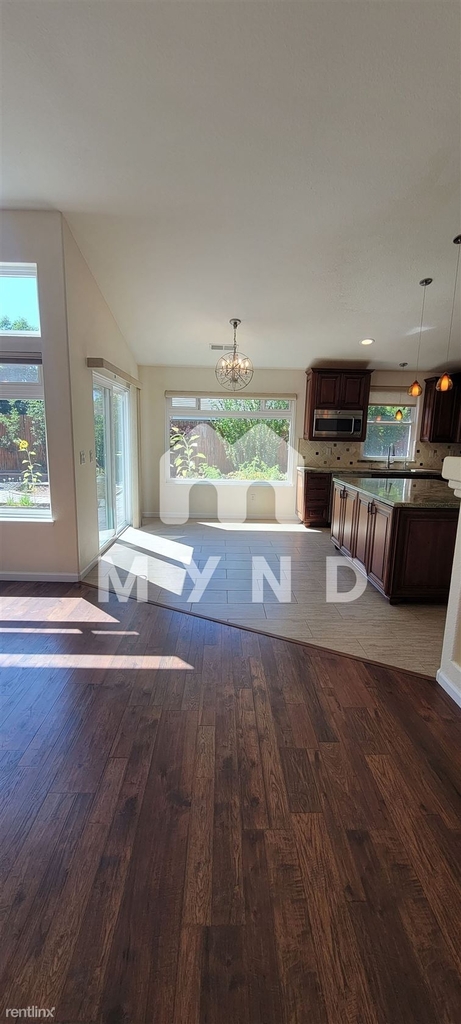 9585 Navigator Dr - Photo 20