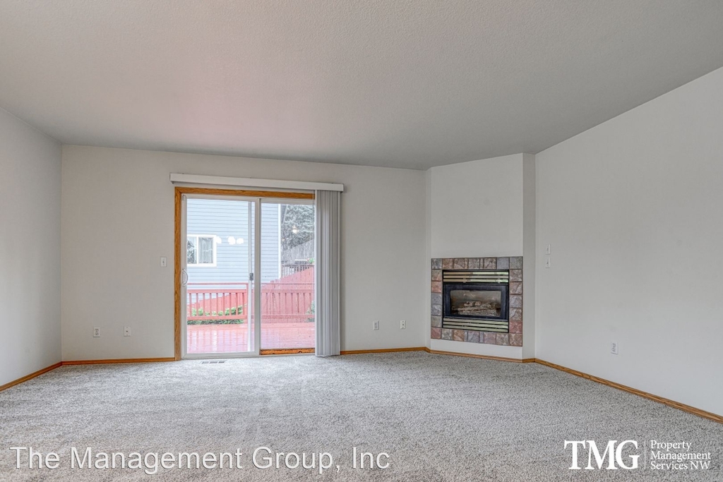 811 Nw Logan Street - Photo 12