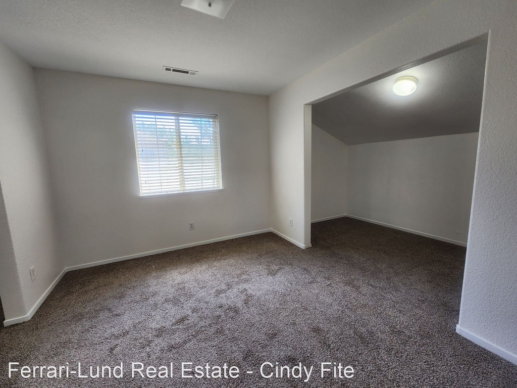 3560 Mashie Court - Photo 21