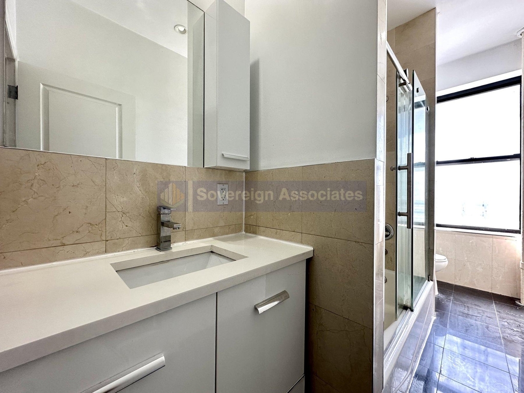 285 Saint Nicholas Avenue - Photo 8