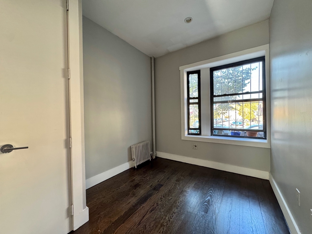 600 Lincoln Place - Photo 5