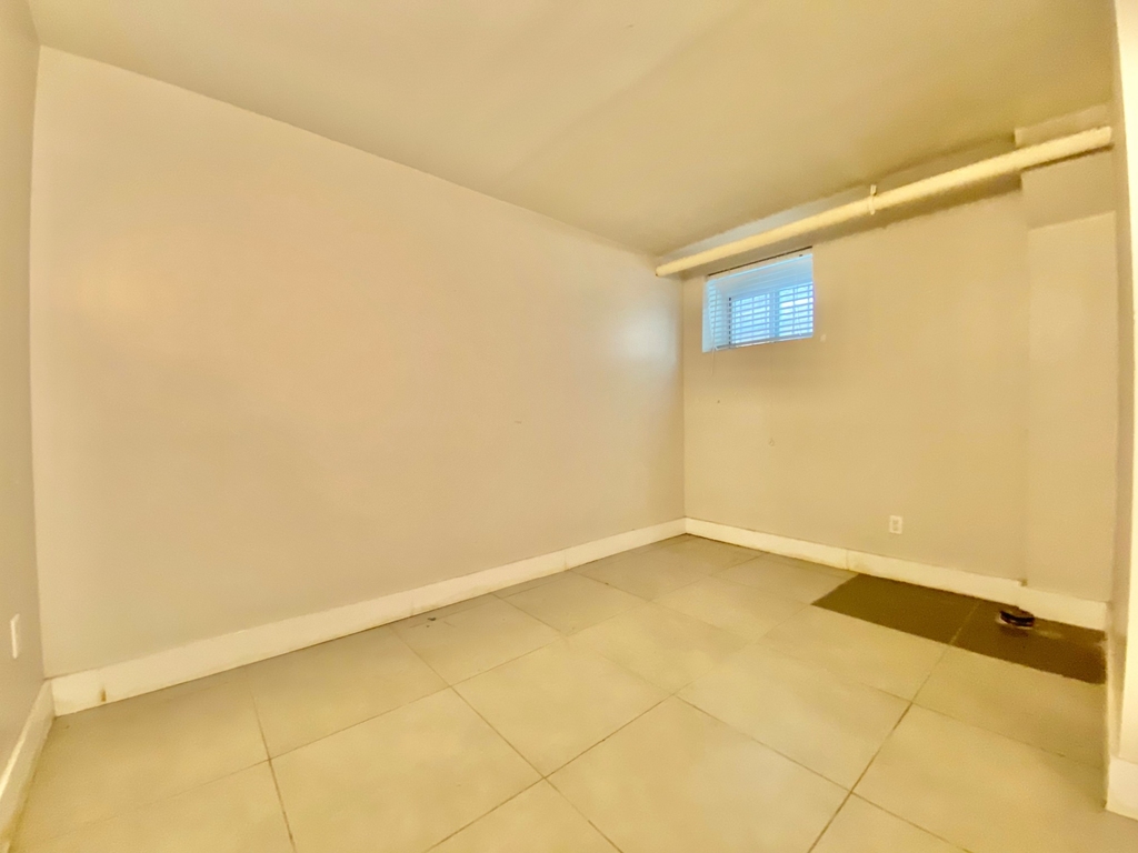 600 Lincoln Place - Photo 6