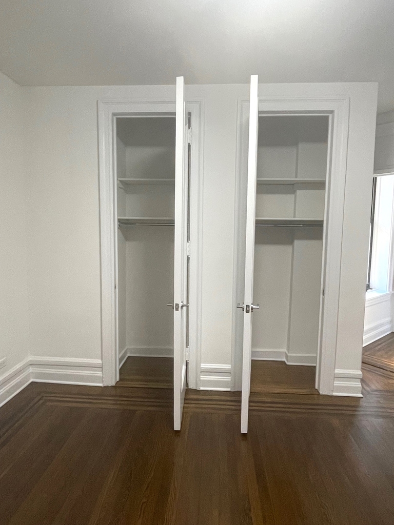 166 West 72nd Street - Photo 2