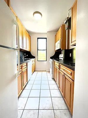 620 West 171st Street - Photo 2