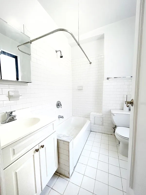 620 West 171st Street - Photo 5