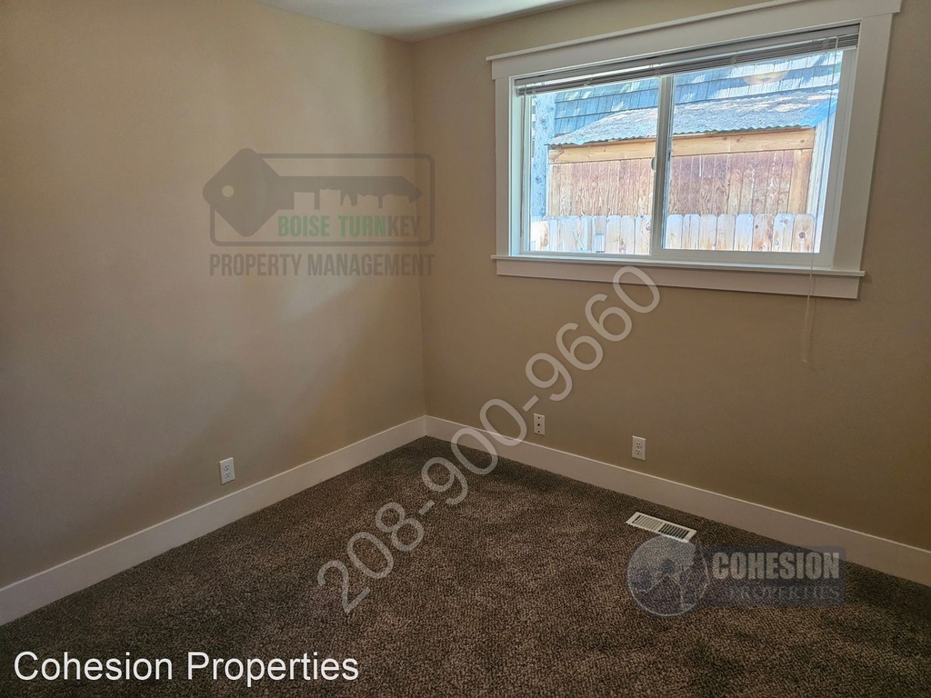 534 N. 29th St. - Photo 12