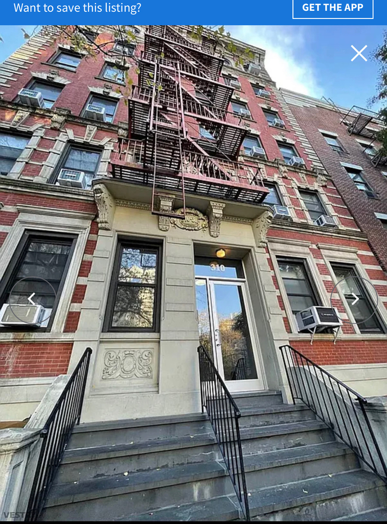 310 East 19th Street - Photo 9