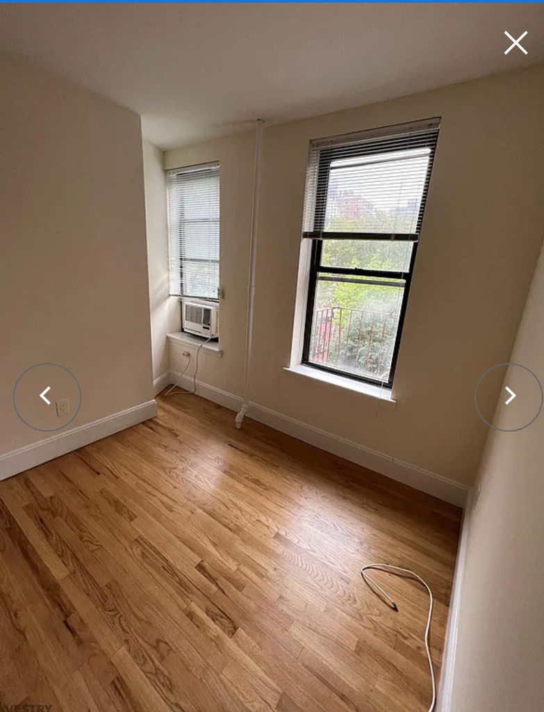 310 East 19th Street - Photo 4