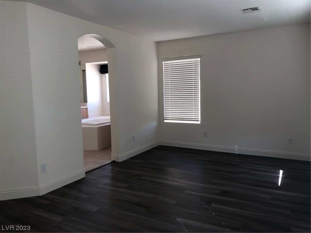 10277 Jersey Shore Avenue - Photo 15