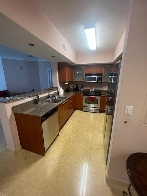 16699 Collins Ave - Photo 4