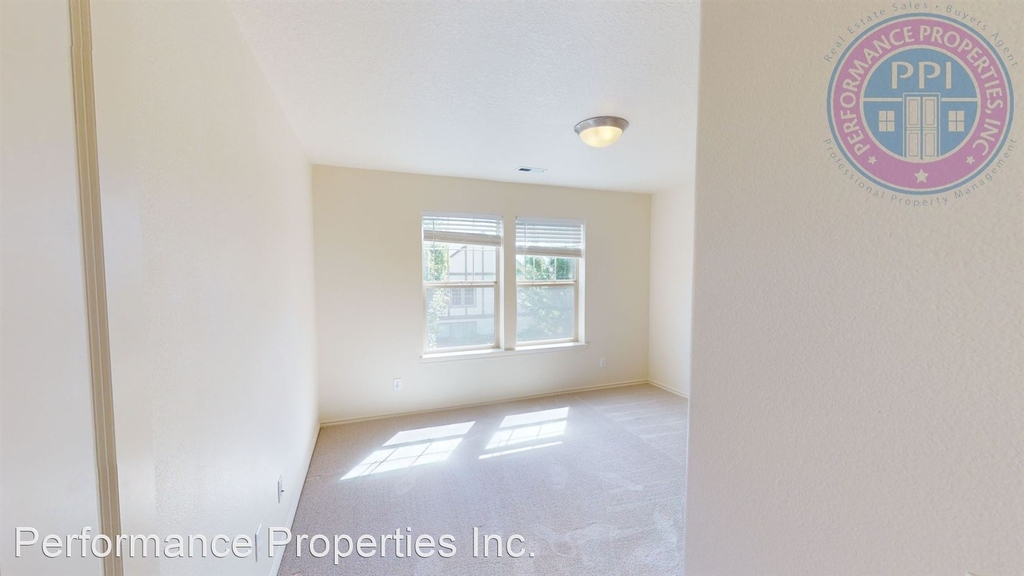 16733 Nw Milcliff Street - Photo 20