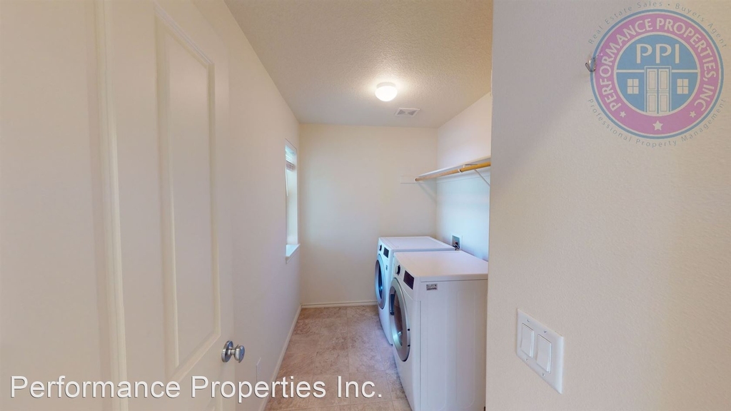 16733 Nw Milcliff Street - Photo 15